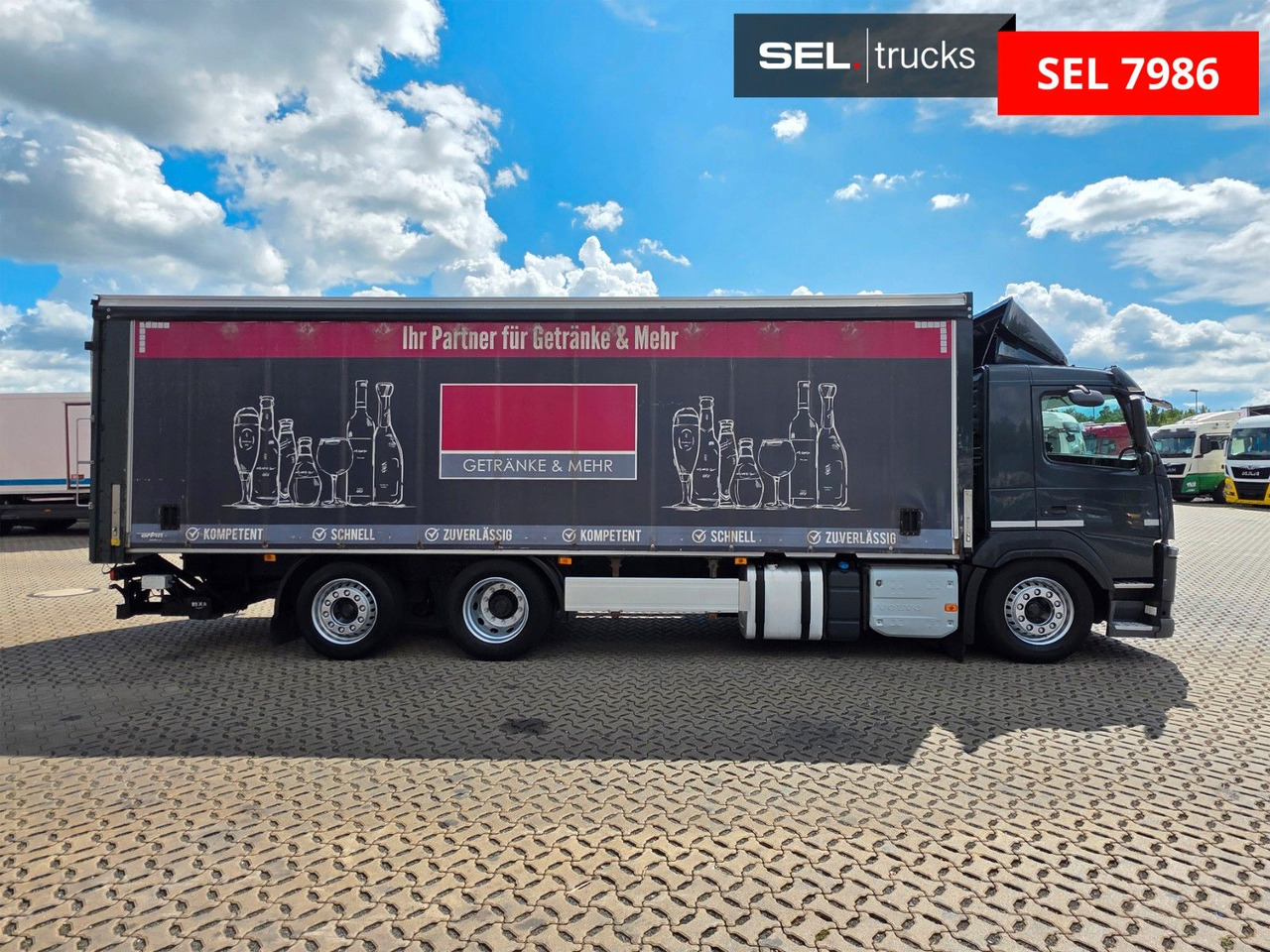 Volvo FM 410 / Ladebordwand / Lenkachse / Liftachse - Plachtový nákladní auto: obrázek 4 Volvo FM 410 / Ladebordwand / Lenkachse / Liftachse - Plachtový nákladní auto: obrázek 4