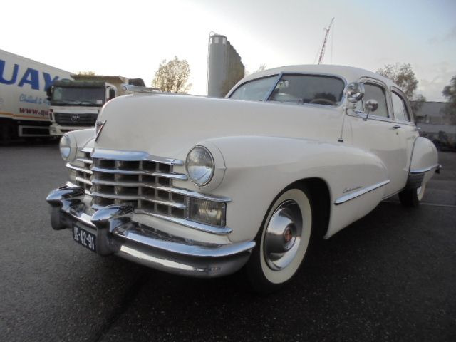 Cadillac Fleetwood sedan - Sedan: obrázek 1 Cadillac Fleetwood sedan - Sedan: obrázek 1