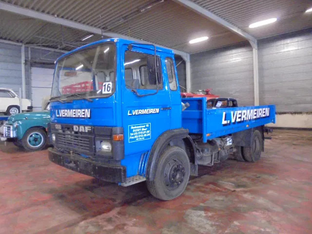 DAF 1300 DNTD - Nákladní automobil valníkový/ Plošinový: obrázek 1 DAF 1300 DNTD - Nákladní automobil valníkový/ Plošinový: obrázek 1