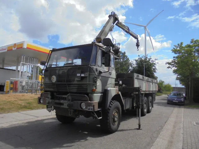 DAF 6X6 + HIAB CRANE - Auto s hydraulickou rukou: obrázek 1 DAF 6X6 + HIAB CRANE - Auto s hydraulickou rukou: obrázek 1