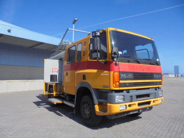 DAF 75.270 ATI 4X4 NL TRUCK - Hasičský vůz: obrázek 3 DAF 75.270 ATI 4X4 NL TRUCK - Hasičský vůz: obrázek 3