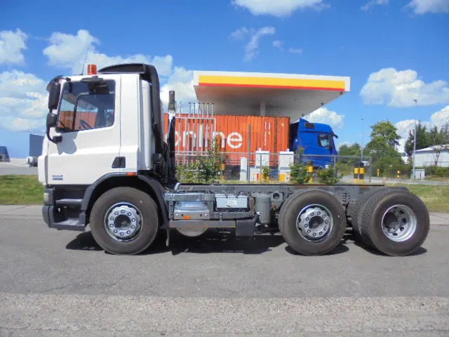 Skříňový nákladní auto DAF CF 75.250 FAG 250 6X2: obrázek 7