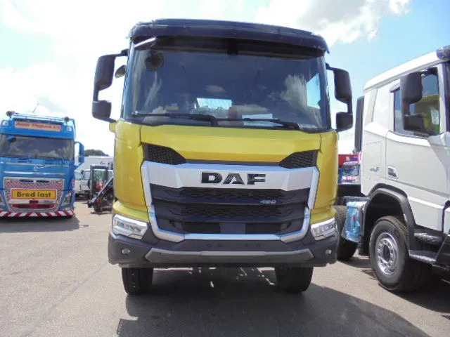 DAF XD 450 F 8X4 NIEUW MET FABRIEKS GARANTIE - Podvozek s kabinou: obrázek 2 DAF XD 450 F 8X4 NIEUW MET FABRIEKS GARANTIE - Podvozek s kabinou: obrázek 2
