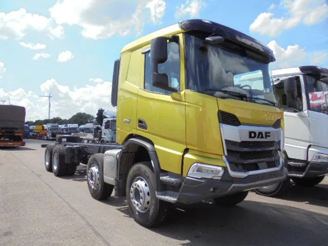 DAF XD 450 F 8X4 NIEUW MET FABRIEKS GARANTIE - Podvozek s kabinou: obrázek 3 DAF XD 450 F 8X4 NIEUW MET FABRIEKS GARANTIE - Podvozek s kabinou: obrázek 3