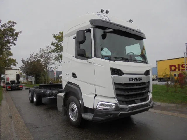 DAF XF 480 6X2 MET FABRIEKS GARANTIE - Podvozek s kabinou: obrázek 3 DAF XF 480 6X2 MET FABRIEKS GARANTIE - Podvozek s kabinou: obrázek 3