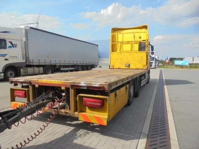 DAF XF 510 FAR 6X2 - Nákladní automobil valníkový/ Plošinový: obrázek 3 DAF XF 510 FAR 6X2 - Nákladní automobil valníkový/ Plošinový: obrázek 3