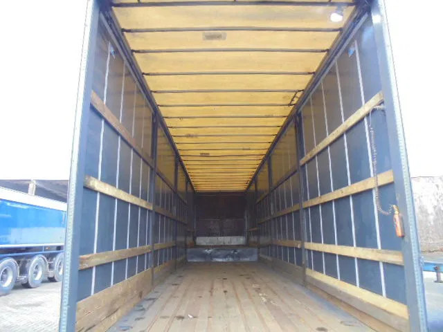 Fruehauf ONCZ 30-218 A - Podvalníkový návěs: obrázek 5 Fruehauf ONCZ 30-218 A - Podvalníkový návěs: obrázek 5