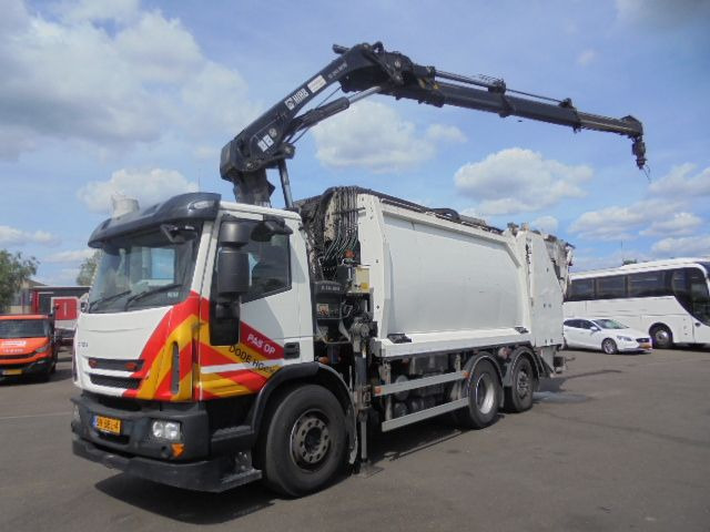 Ginaf C-3128 N EEV - Vůz na odvoz odpadků: obrázek 1 Ginaf C-3128 N EEV - Vůz na odvoz odpadků: obrázek 1