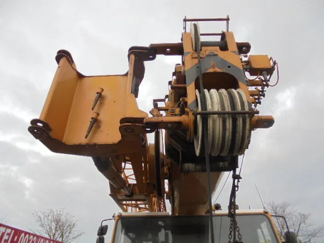Univerzální autojeřáb Grove GMK 3050 6X6X6: obrázek 9