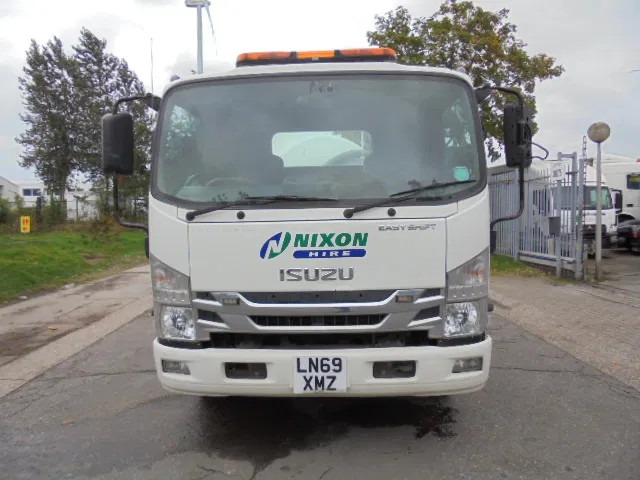 Isuzu N75.190 - Čistič odpadových jam: obrázek 2 Isuzu N75.190 - Čistič odpadových jam: obrázek 2