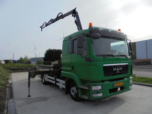 MAN TGL 12.220 NL TRUCK - Auto s hydraulickou rukou: obrázek 4 MAN TGL 12.220 NL TRUCK - Auto s hydraulickou rukou: obrázek 4