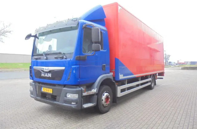 MAN TGM 12.250 NL TRUCK - Skříňový nákladní auto: obrázek 1 MAN TGM 12.250 NL TRUCK - Skříňový nákladní auto: obrázek 1