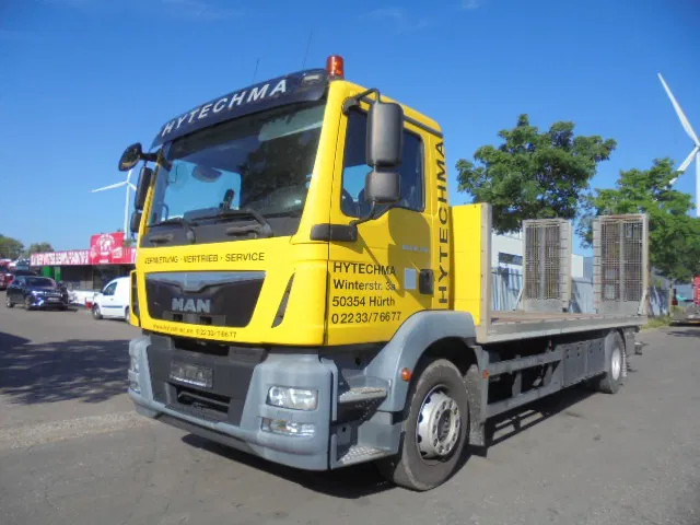 MAN TGM 18.340 - Přepravník automobilů: obrázek 1 MAN TGM 18.340 - Přepravník automobilů: obrázek 1