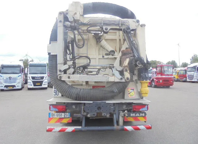 MAN TGS 33.440 ZAND ZUIGER - Čistič odpadových jam: obrázek 5 MAN TGS 33.440 ZAND ZUIGER - Čistič odpadových jam: obrázek 5