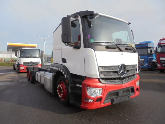 Mercedes-Benz 2340 6X2 NL TRUCK - Přepravník automobilů: obrázek 3 Mercedes-Benz 2340 6X2 NL TRUCK - Přepravník automobilů: obrázek 3