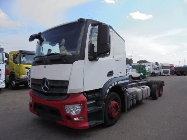 Mercedes-Benz ACTROS 2340 6X2 - Přepravník automobilů: obrázek 1 Mercedes-Benz ACTROS 2340 6X2 - Přepravník automobilů: obrázek 1