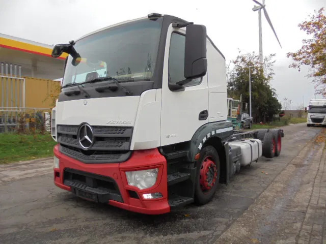 Mercedes-Benz Actros 2340 6X2 EUR 6 - Přepravník automobilů: obrázek 1 Mercedes-Benz Actros 2340 6X2 EUR 6 - Přepravník automobilů: obrázek 1