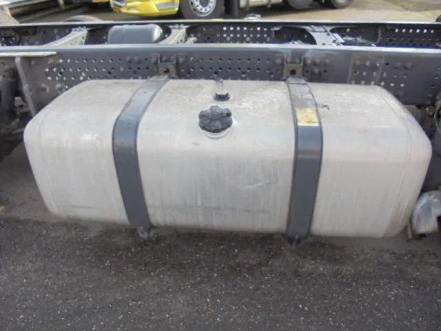 Mercedes-Benz Actros 2340 6X2 EUR 6 - Podvozek s kabinou: obrázek 4 Mercedes-Benz Actros 2340 6X2 EUR 6 - Podvozek s kabinou: obrázek 4