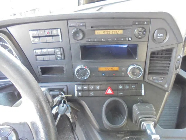 Podvozek s kabinou Mercedes-Benz Actros 2340 6X2 EUR 6: obrázek 10