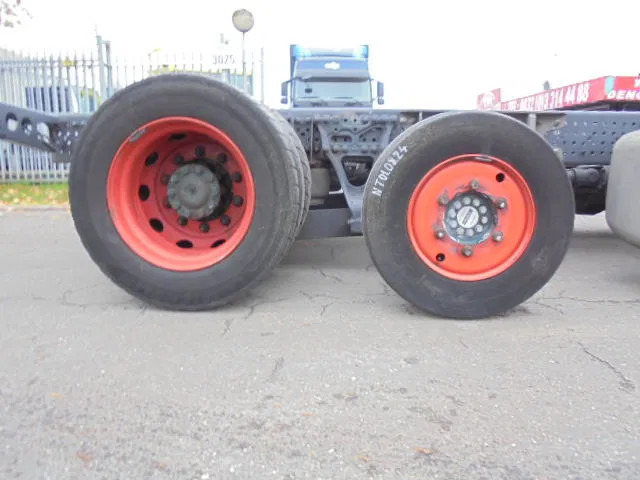 Mercedes-Benz Actros 2340 6X2 EUR 6 - Přepravník automobilů: obrázek 4 Mercedes-Benz Actros 2340 6X2 EUR 6 - Přepravník automobilů: obrázek 4