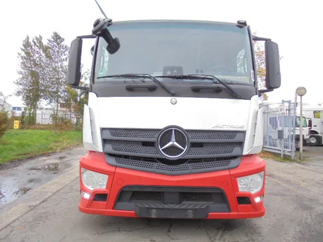 Mercedes-Benz Actros 2340 6X2 EUR 6 - Přepravník automobilů: obrázek 2 Mercedes-Benz Actros 2340 6X2 EUR 6 - Přepravník automobilů: obrázek 2