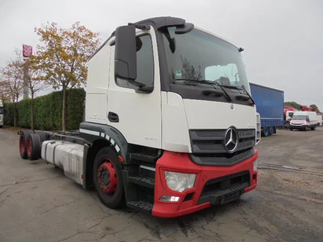 Mercedes-Benz Actros 2340 6X2 EUR 6 - Přepravník automobilů: obrázek 3 Mercedes-Benz Actros 2340 6X2 EUR 6 - Přepravník automobilů: obrázek 3