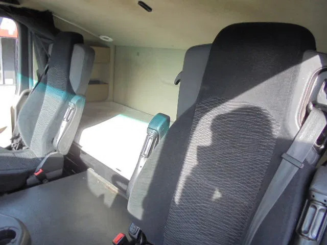 Podvozek s kabinou Mercedes-Benz Actros 2340 6X2 EUR 6: obrázek 11