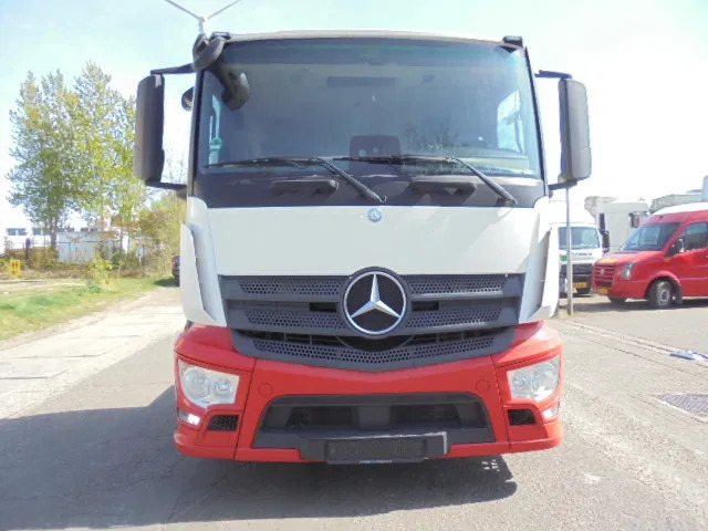 Mercedes-Benz Actros 2340 LL - Přepravník automobilů: obrázek 2 Mercedes-Benz Actros 2340 LL - Přepravník automobilů: obrázek 2