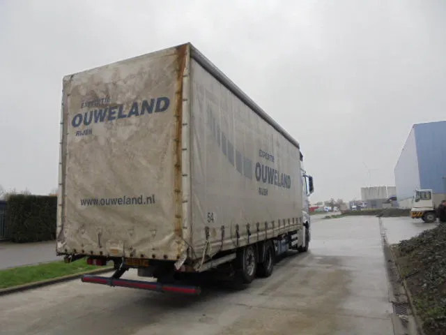 Mercedes-Benz Actros 2542 6X2 - Plachtový nákladní auto: obrázek 4 Mercedes-Benz Actros 2542 6X2 - Plachtový nákladní auto: obrázek 4
