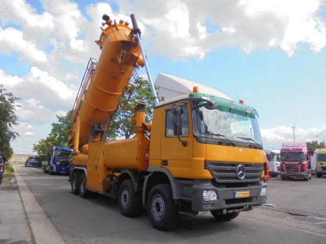 Mercedes-Benz Actros 4141K MEGA VAC - Čistič odpadových jam: obrázek 2 Mercedes-Benz Actros 4141K MEGA VAC - Čistič odpadových jam: obrázek 2