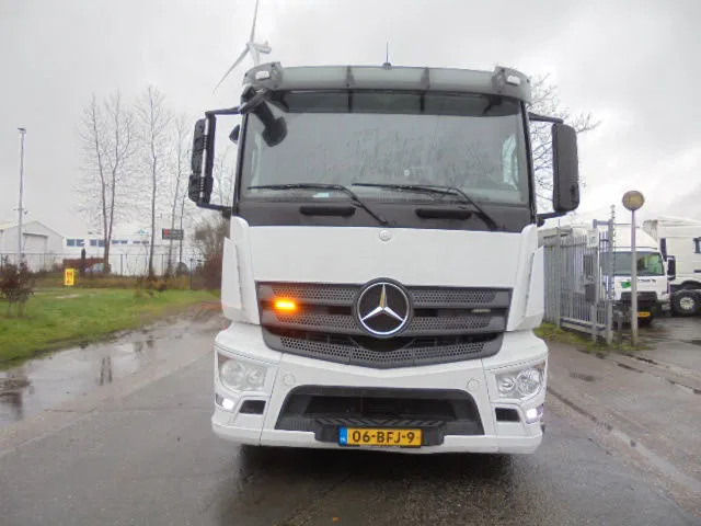Mercedes-Benz Antos 2533 NL KENTEKEN - Vůz na odvoz odpadků: obrázek 3 Mercedes-Benz Antos 2533 NL KENTEKEN - Vůz na odvoz odpadků: obrázek 3