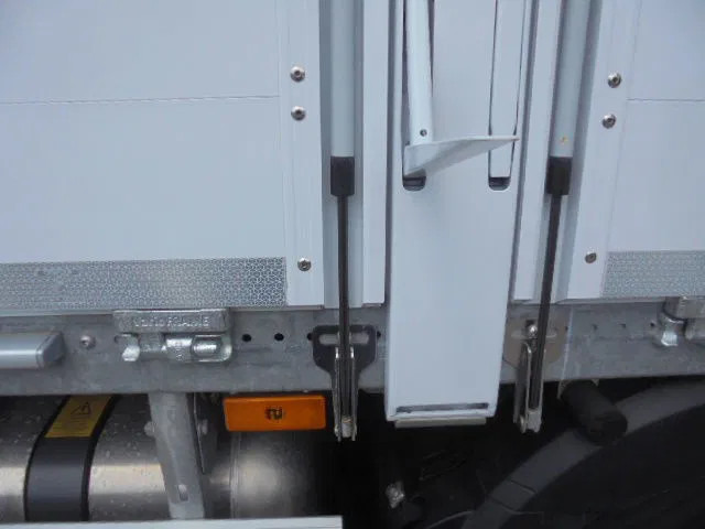 Mercedes-Benz Arocs 2545 + RETARDER 6X2 NEW /DEMO leasing Mercedes-Benz Arocs 2545 + RETARDER 6X2 NEW /DEMO: obrázek 19