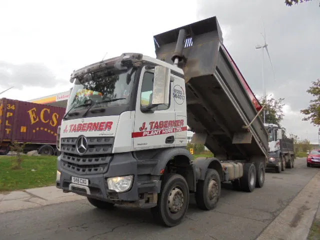 Mercedes-Benz Arocs 3243 K 8X4 - Sklápěč: obrázek 1 Mercedes-Benz Arocs 3243 K 8X4 - Sklápěč: obrázek 1