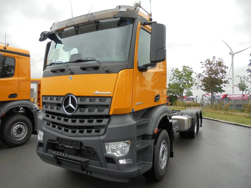 Mercedes-Benz Arocs AROCS 2848 6X2 MET FABRIEKS GARANTIE - Podvozek s kabinou: obrázek 4 Mercedes-Benz Arocs AROCS 2848 6X2 MET FABRIEKS GARANTIE - Podvozek s kabinou: obrázek 4