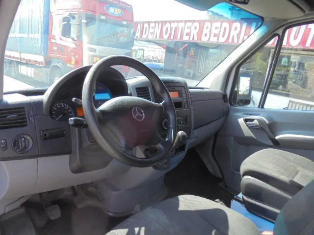 Mercedes-Benz Sprinter 313 FRIGO NL TRUCK - Chladící dodávka: obrázek 5 Mercedes-Benz Sprinter 313 FRIGO NL TRUCK - Chladící dodávka: obrázek 5