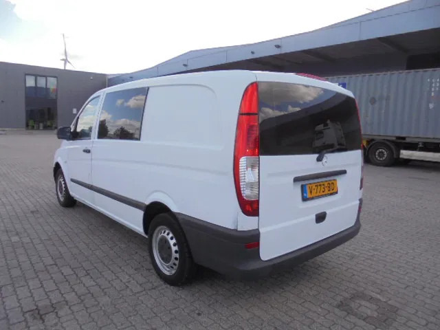 Mercedes-Benz Vito 110 - Malá dodávka, Dodávka s dvojitou kabinou: obrázek 5 Mercedes-Benz Vito 110 - Malá dodávka, Dodávka s dvojitou kabinou: obrázek 5