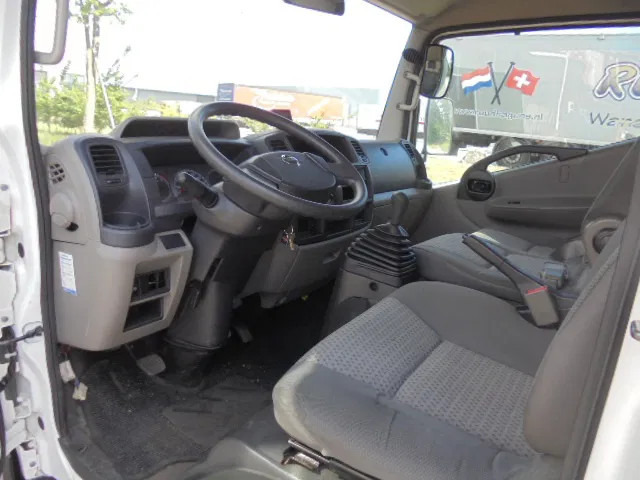 Dodávka skřín Nissan Cabstar 35.14: obrázek 9