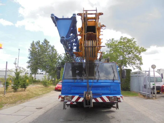 PPM ATT 350 4X4X4 - Univerzální autojeřáb: obrázek 2 PPM ATT 350 4X4X4 - Univerzální autojeřáb: obrázek 2