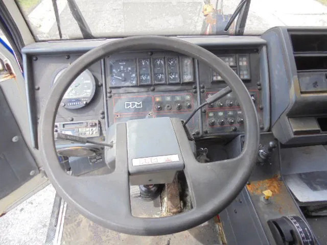 PPM ATT 350 4X4X4 leasing PPM ATT 350 4X4X4: obrázek 10 PPM ATT 350 4X4X4 leasing PPM ATT 350 4X4X4: obrázek 10