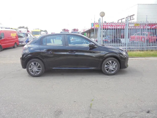 Peugeot 208 208 NEW TAX FREE - Hatchback: obrázek 4 Peugeot 208 208 NEW TAX FREE - Hatchback: obrázek 4