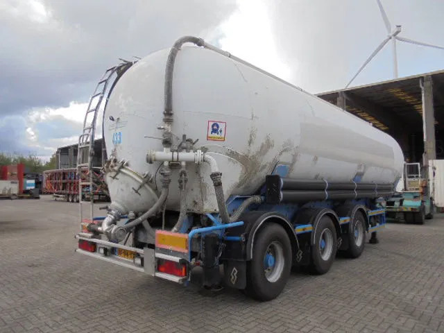 SPITZER BP SK 50 - Cisternový návěs: obrázek 4 SPITZER BP SK 50 - Cisternový návěs: obrázek 4