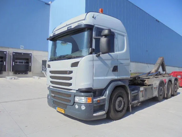 Scania G450 8X2 TRIPLE RETARDER - Hákový nosič kontejnerů: obrázek 2 Scania G450 8X2 TRIPLE RETARDER - Hákový nosič kontejnerů: obrázek 2