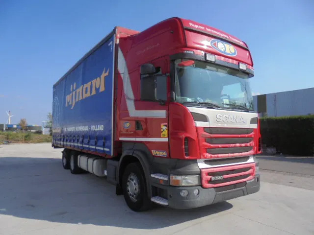 Scania R440 6X2 RETARDER BDF - Skříňový nákladní auto: obrázek 3 Scania R440 6X2 RETARDER BDF - Skříňový nákladní auto: obrázek 3