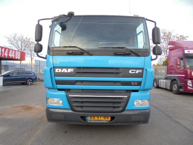 DAF 85.410 FTP -410 6X2 COMPRESSOR - Tahač: obrázek 2 DAF 85.410 FTP -410 6X2 COMPRESSOR - Tahač: obrázek 2