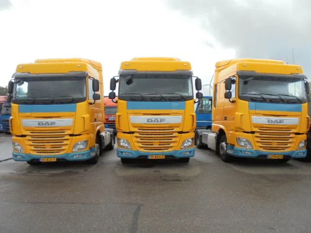 DAF XF 440 22 UNITS - Tahač: obrázek 2 DAF XF 440 22 UNITS - Tahač: obrázek 2