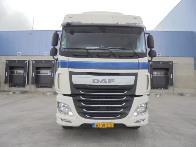 DAF XF 440 6X2 NL TRUCK - Tahač: obrázek 3 DAF XF 440 6X2 NL TRUCK - Tahač: obrázek 3