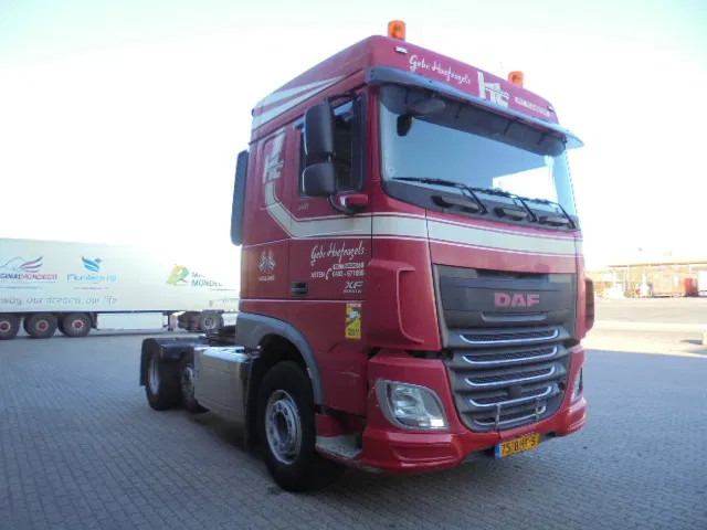 DAF XF 440 6X2 NL TRUCK - Tahač: obrázek 3 DAF XF 440 6X2 NL TRUCK - Tahač: obrázek 3