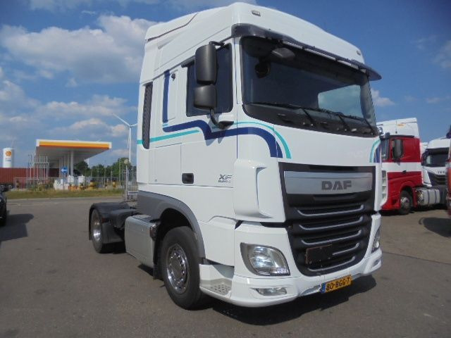DAF XF 440 - Tahač: obrázek 3 DAF XF 440 - Tahač: obrázek 3