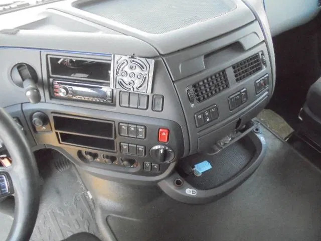 Tahač DAF XF 440: obrázek 11