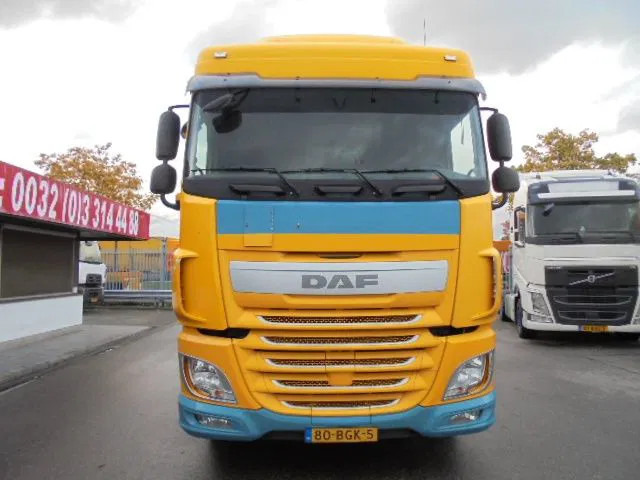 DAF XF 440 - Tahač: obrázek 2 DAF XF 440 - Tahač: obrázek 2